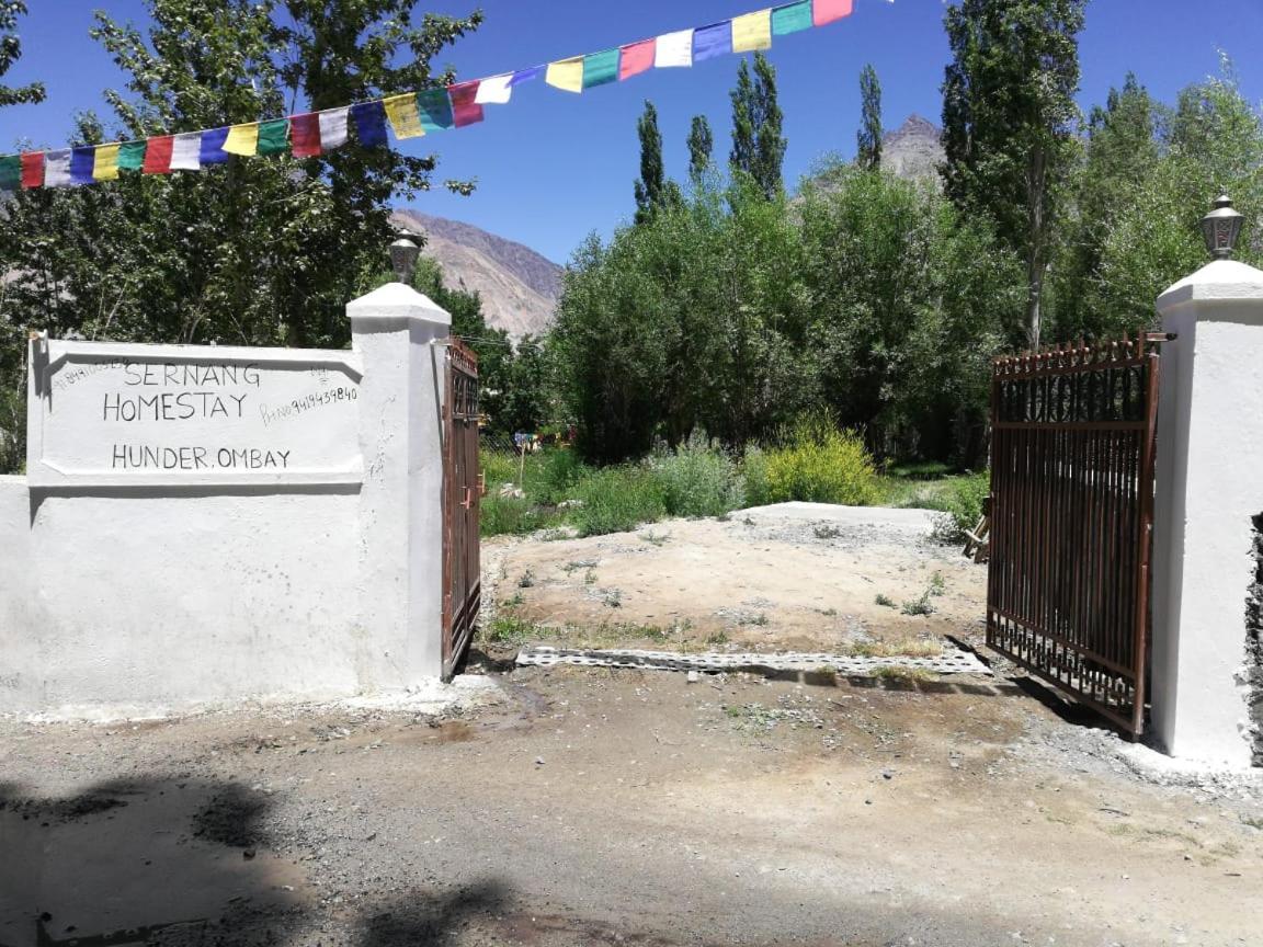 Sernang Homestay Hundar Exterior photo